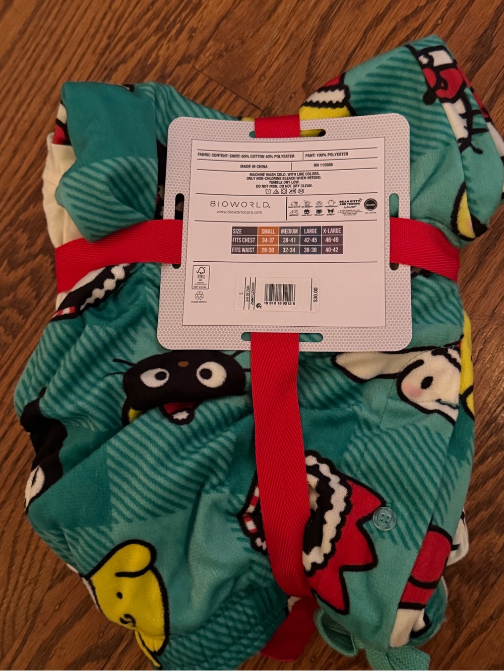 Hello Kitty PJs - Picture 3 of 5
